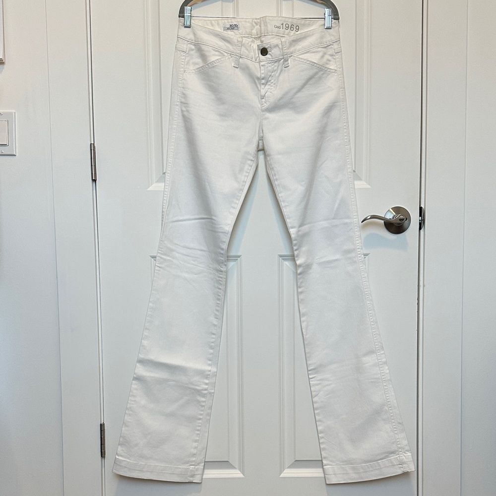 Gap 1969 Sexy Boot Cut White Jeans, Tall, Size 30/10t